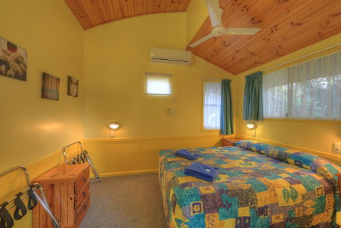Sunlover Lodge - Sunshine Coast Tourism 1