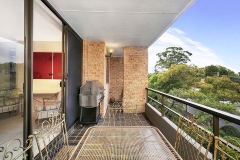 Sunny And Spacious Two Bedroom Apartment - SPF13 - Holiday Sunshine Coast 1