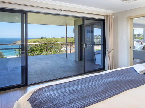 Sunrise Over Easts 2 - Ocean Views, Walk To Beach - Sunshine Coast Tourism 1