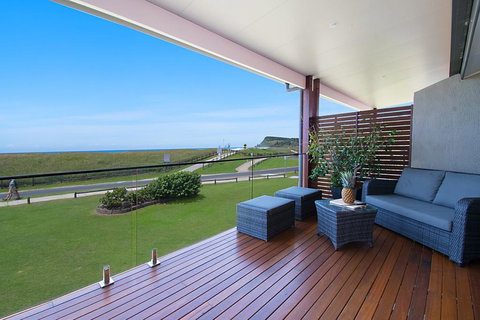 Sunrise Reef Unit 2 - Lennox Head - Holiday Sunshine Coast 0