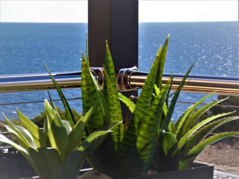 Sunset Cove Beach House - Sunshine Coast Tourism 2