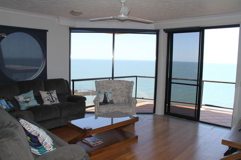 Sunset Sails Redcliffe - Sunshine Coast Tourism 3