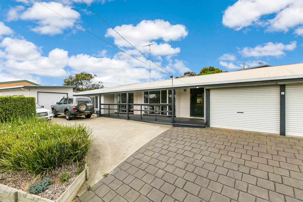  Sunshine Coast Tourism