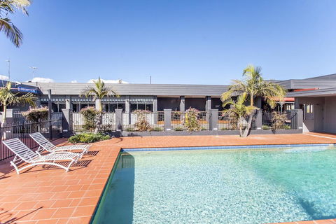 Sunshine Motor Inn - Sunshine Coast Tourism 0