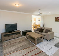 Superb Location - Hervey Bay - Sunshine Coast Tourism