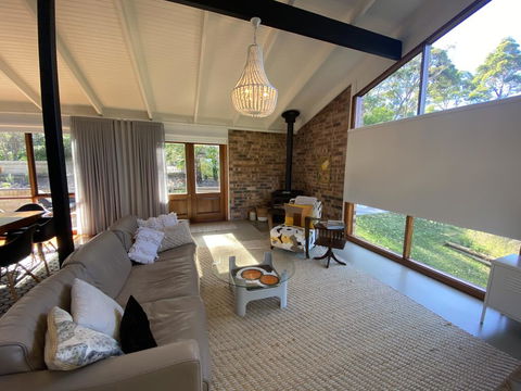 Surf Beach Holiday - Sunshine Coast Tourism 3