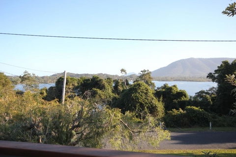 SURF N VIEW138 Camden Hd Rd Dunbogan - Sunshine Coast Tourism 2
