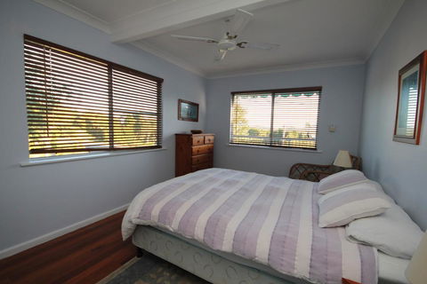 SURF N VIEW138 Camden Hd Rd Dunbogan - Sunshine Coast Tourism 1