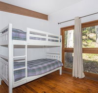 Surfers Ave 17 Narrawallee - Sunshine Coast Tourism