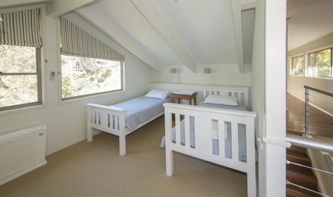 Surfers Ave Retreat Narrawallee - Sunshine Coast Tourism 2