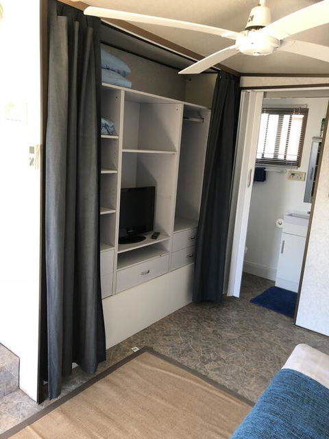 Surfrider Caravan Park - Sunshine Coast Tourism 1