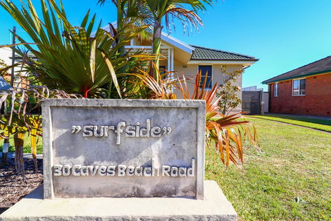 Surfside - Sunshine Coast Tourism 2