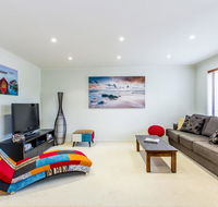 SURFSIDE GETAWAY IN PICTURESQUE INVERLOCH - Sunshine Coast Tourism