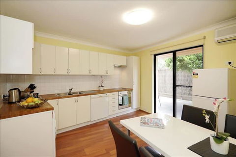 Swan River Applecross Heathcote Park 1BR Villa - Sunshine Coast Tourism 2