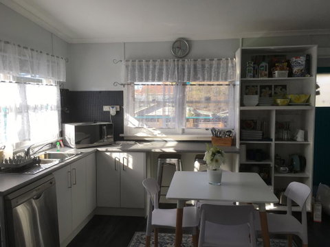 Sweet Sleep Shellharbour - Sunshine Coast Tourism 0