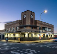 Sydney Junction Hotel - Sunshine Coast Tourism