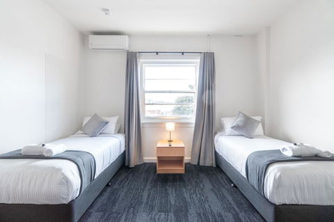 Sydney Junction Hotel - Sunshine Coast Tourism 3