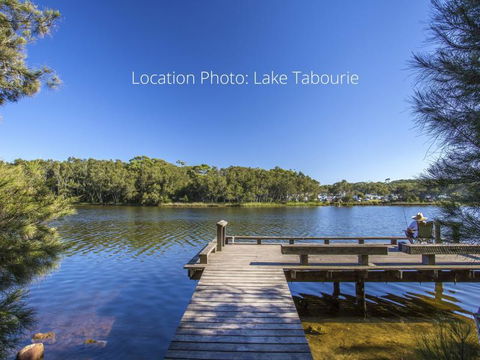 Tabourie Lake Motor Inn - Sunshine Coast Tourism 3