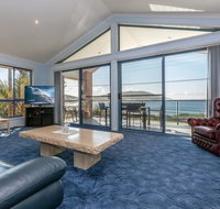 Tah Villa 1/68 Marine Drive - Sunshine Coast Tourism