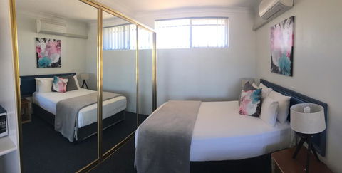 Tall Timbers Motel - Holiday Sunshine Coast 2