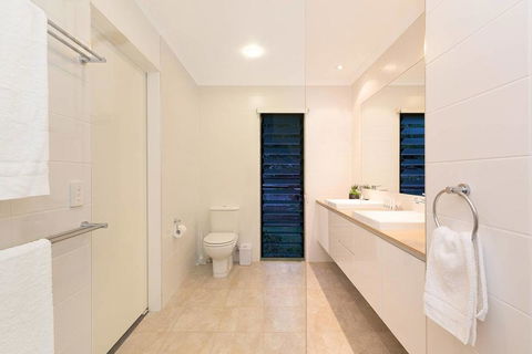 Tama Ridge Eco Retreat - Sunshine Coast Tourism 2