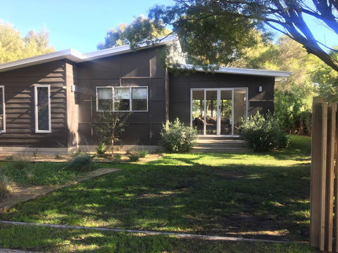 Tamara Beach House - Sunshine Coast Tourism 1