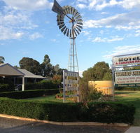 Tambo Mill Motel  Caravan Park - Holiday Sunshine Coast