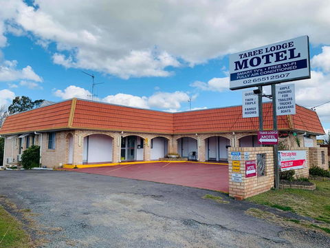 Taree Lodge Motel - Sunshine Coast Tourism 0