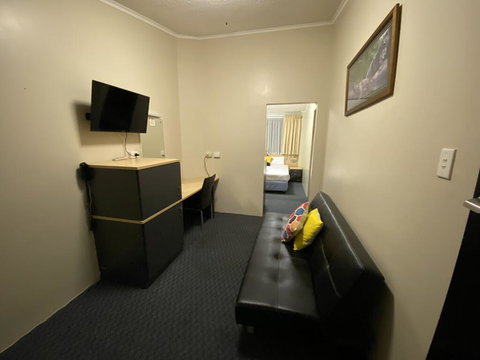 Taree Motor Inn - Sunshine Coast Tourism 2