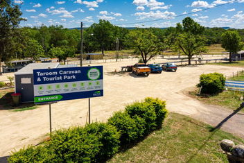 Taroom Caravan & Tourist Park with Sunshine Coast Tourism