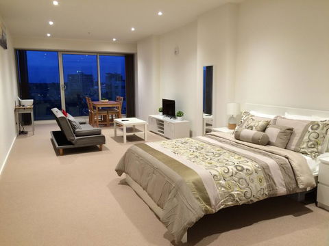 Tasha's Apartments On Morphett - Sunshine Coast Tourism 0