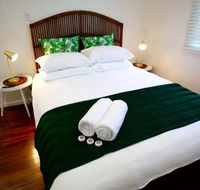 Tea Gardens Hotel - Holiday Sunshine Coast