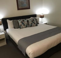 Tea Gardens Motel - Holiday Sunshine Coast