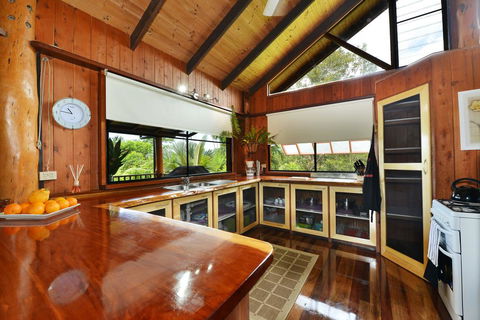 Tea Tree Cottage - Sunshine Coast Tourism 0