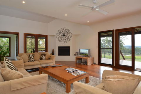 Tellace Wines Homestead - Holiday Sunshine Coast 2