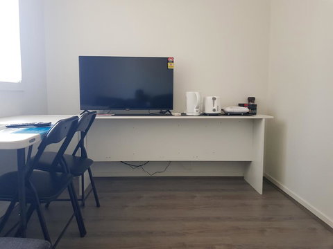 Tempe Street - Sunshine Coast Tourism 3