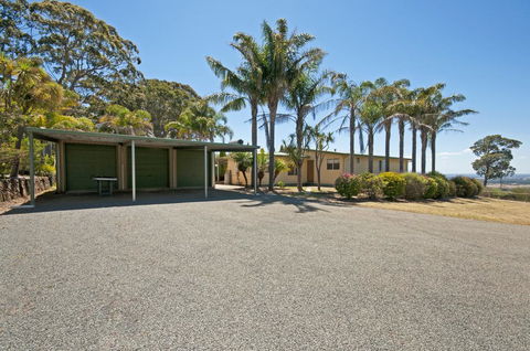 Tennessee Hill Cottage - Sunshine Coast Tourism 0