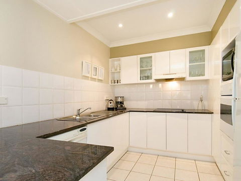 Terrigal Townhouse - 1/21 Campbell Crescent, Terrigal - Sunshine Coast Tourism 1