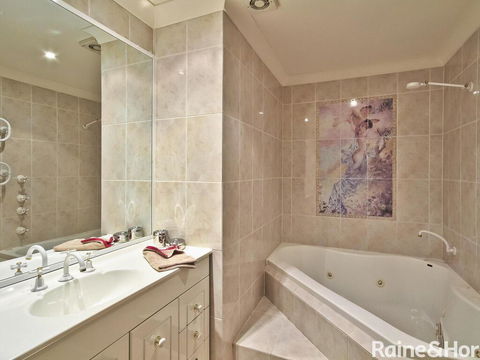 Terrigal Townhouse - 1/21 Campbell Crescent, Terrigal - Sunshine Coast Tourism 2