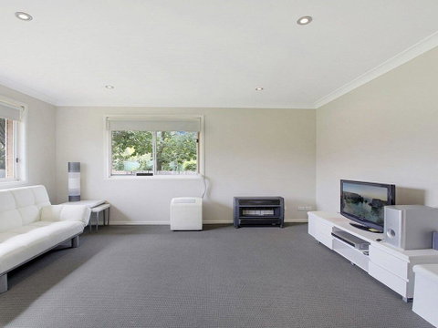 That Pink House! - Comfortable Home Away From Home - Sunshine Coast Tourism 1