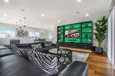 The Apartment, Metung - Sunshine Coast Tourism 3
