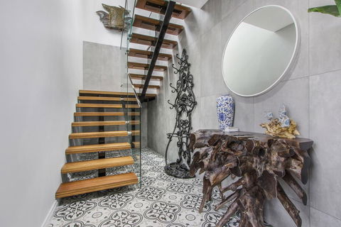 The Apartment, Metung - Sunshine Coast Tourism 2