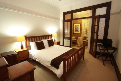 The Bank Guesthouse - Sunshine Coast Tourism 2