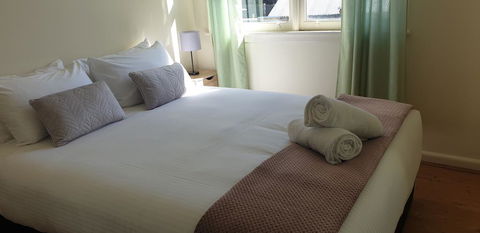 The Bay Apartment - Sunshine Coast Tourism 3
