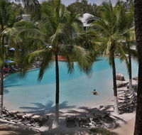 The Beach Club  -  Luxury Private Apartments - Holiday Sunshine Coast