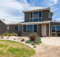 The Beach House - Sunshine Coast Tourism