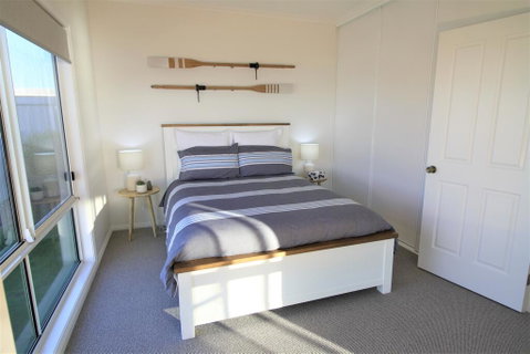 The Beach House - Point Turton - Sunshine Coast Tourism 2