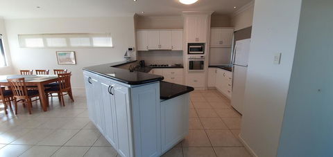 The Beach House - Port Bouvard - Sunshine Coast Tourism 1
