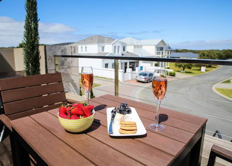 The Beach House At Bayside - Sunshine Coast Tourism 0
