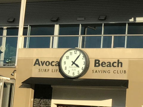 The Beach Hut Avoca Beach NSW - Holiday Sunshine Coast 3